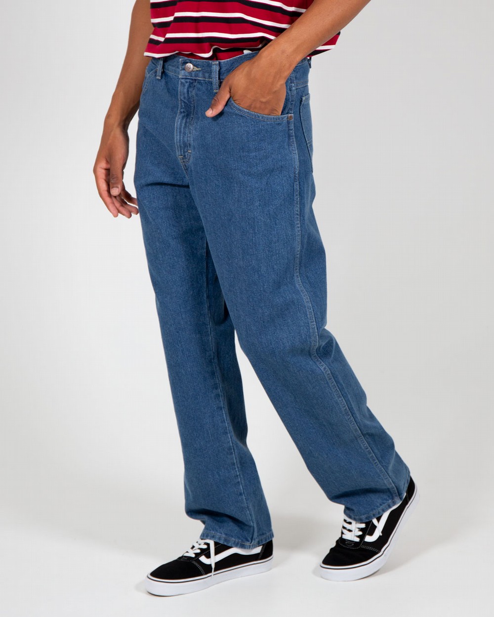 wrangler relaxed fit carpenter pants