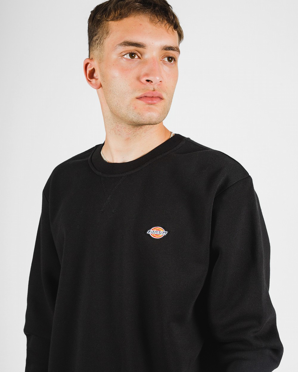 H.S ROCKWOOD CREW NECK SWEATER H.S ROCKWOOD CREW NECK SWEATER