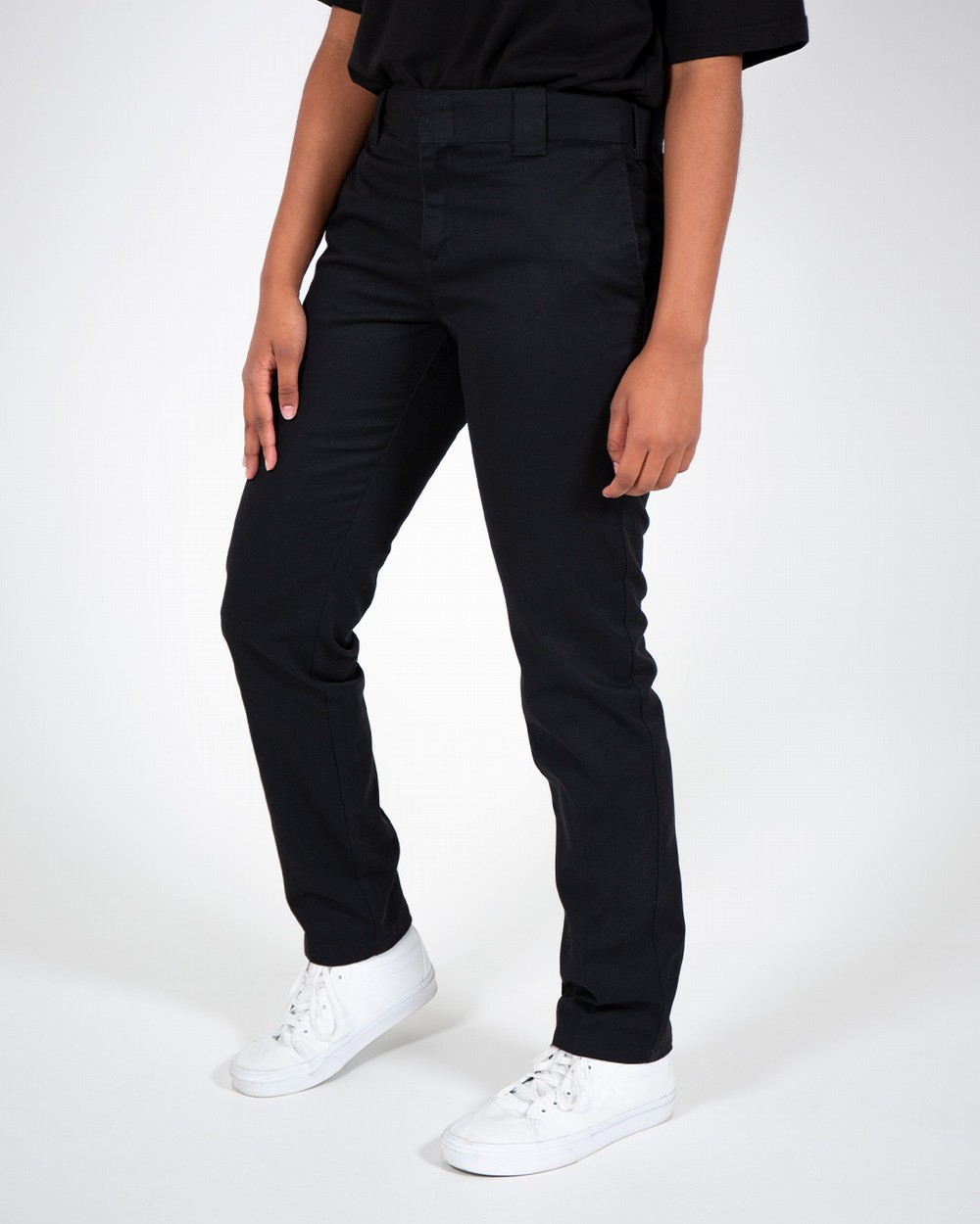 slim tapered fit pants